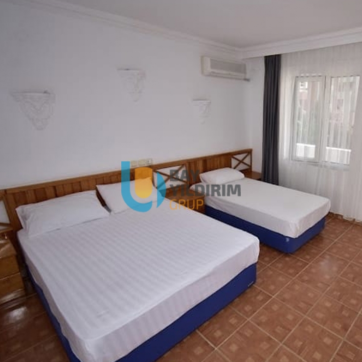 Ayvalık'ta Denize Sıfır, 53 Oda 150 Yatak Kapasiteli Otel