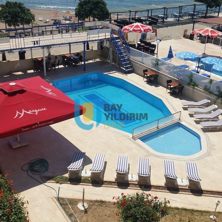 Bodrum Turgutreis'te Denize Sıfır, Plajlı, 3 Yıldızlı, 38 Odalı Otel